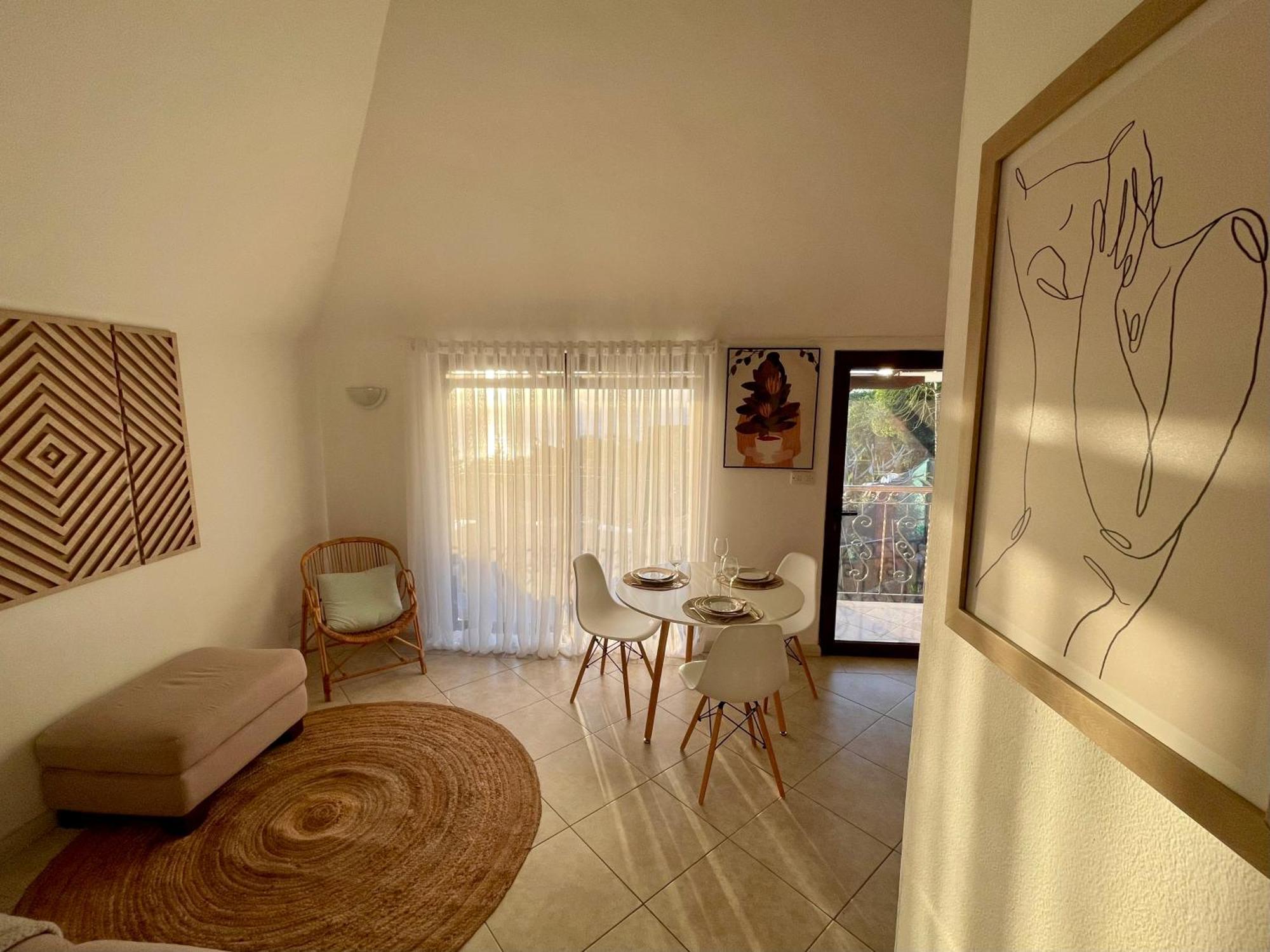 Sunset View Apartment Riviere Noire Exterior photo